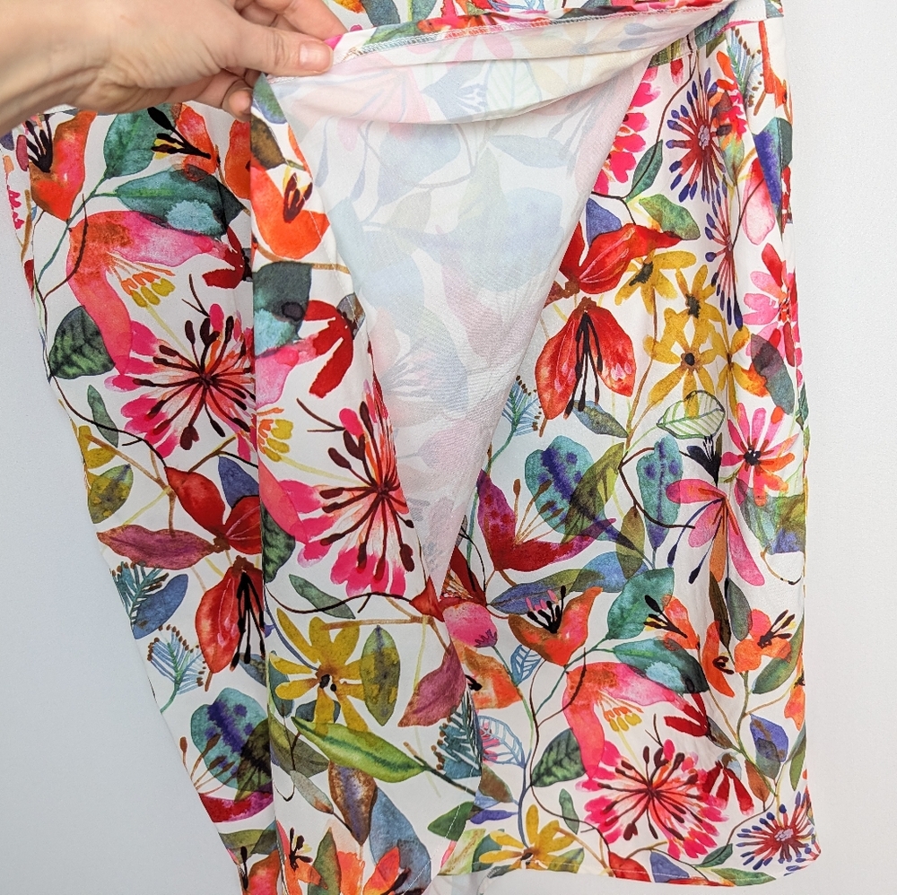 RipSkirt Hawaii Wrap Skirt Length‎ 3 Wildflower Watercolor Beach Cover Up - Picture 9 of 16